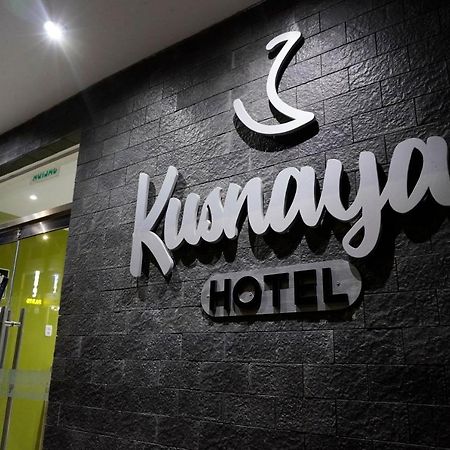 Hotel Kusnaya Piura Buitenkant foto