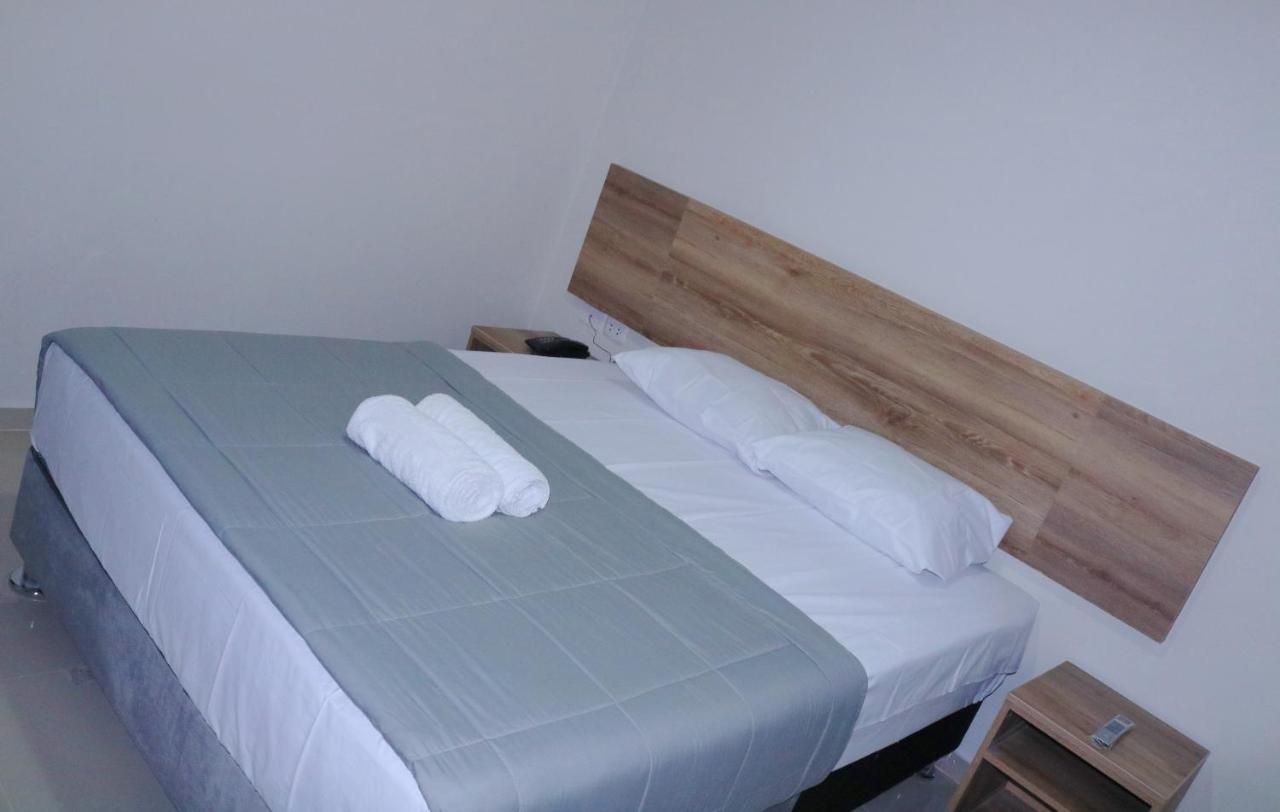 Hotel Kusnaya Piura Buitenkant foto